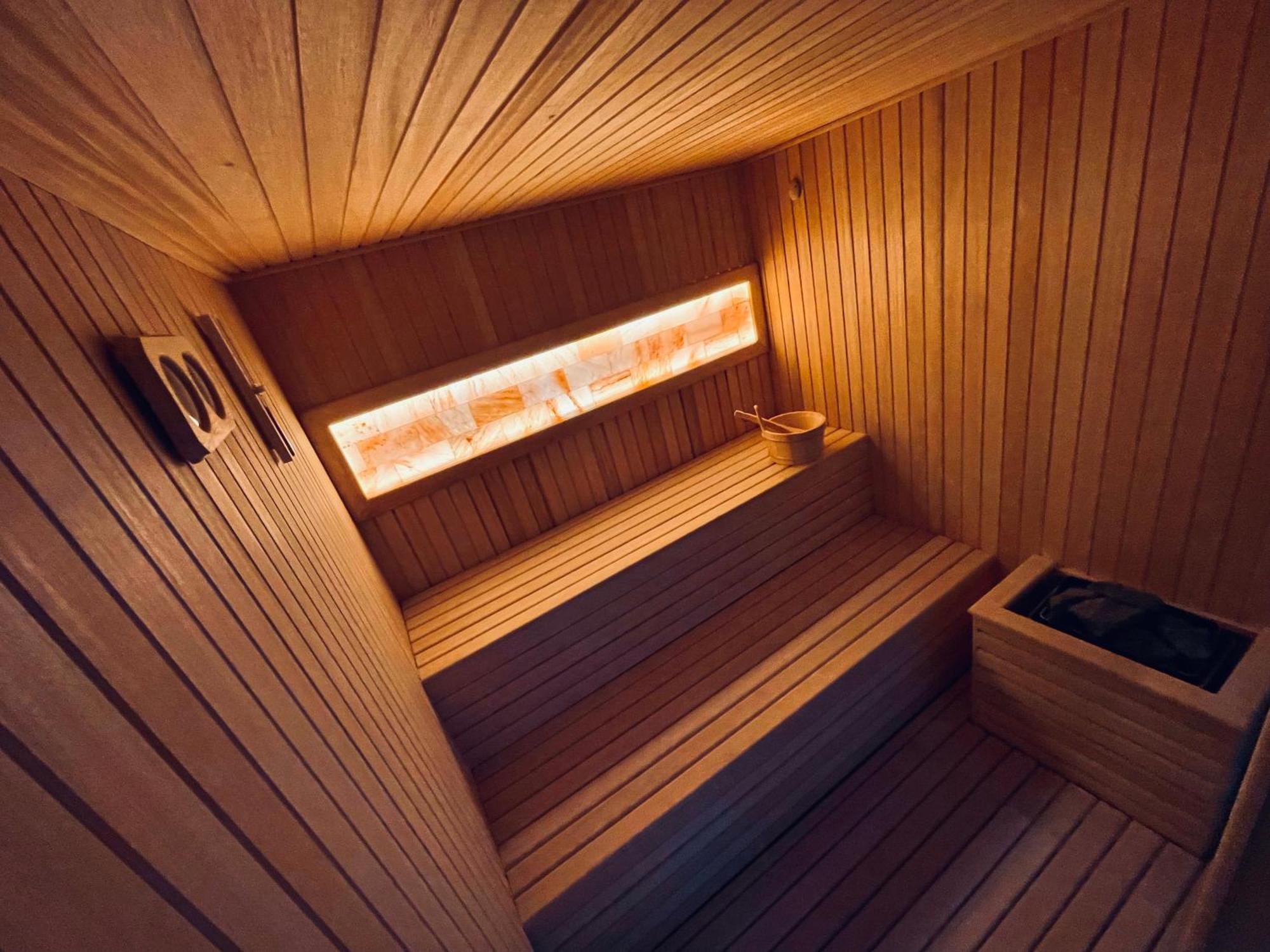 Mozaik Apartments & Spa - Modern 4-Star Apartments With Exclusive Private Spa Wellness In The City Center - Sauna, Jacuzzi, Turkish Bath - Free Parking, Wi-Fi - Rooms & Apartments Cuprija Ćuprija Exterior foto