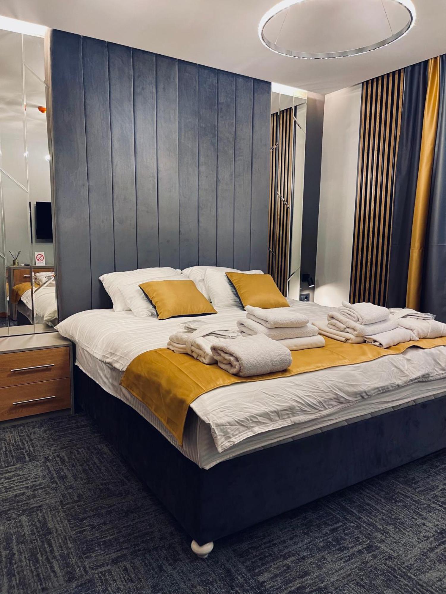Mozaik Apartments & Spa - Modern 4-Star Apartments With Exclusive Private Spa Wellness In The City Center - Sauna, Jacuzzi, Turkish Bath - Free Parking, Wi-Fi - Rooms & Apartments Cuprija Ćuprija Exterior foto