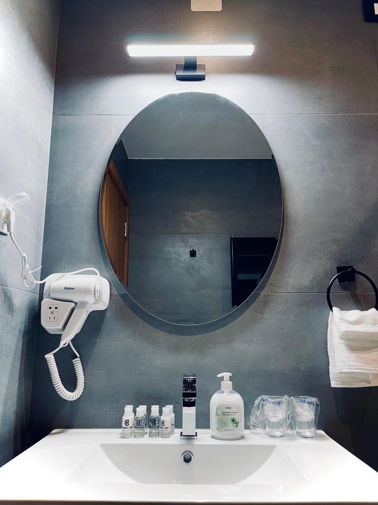 Mozaik Apartments & Spa - Modern 4-Star Apartments With Exclusive Private Spa Wellness In The City Center - Sauna, Jacuzzi, Turkish Bath - Free Parking, Wi-Fi - Rooms & Apartments Cuprija Ćuprija Exterior foto