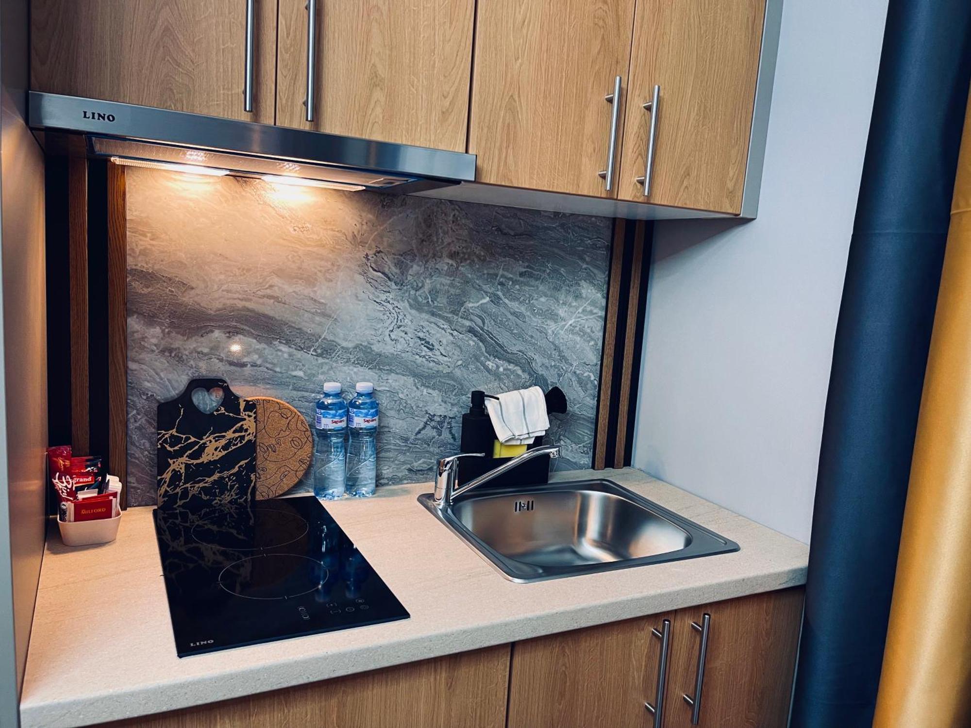Mozaik Apartments & Spa - Modern 4-Star Apartments With Exclusive Private Spa Wellness In The City Center - Sauna, Jacuzzi, Turkish Bath - Free Parking, Wi-Fi - Rooms & Apartments Cuprija Ćuprija Exterior foto