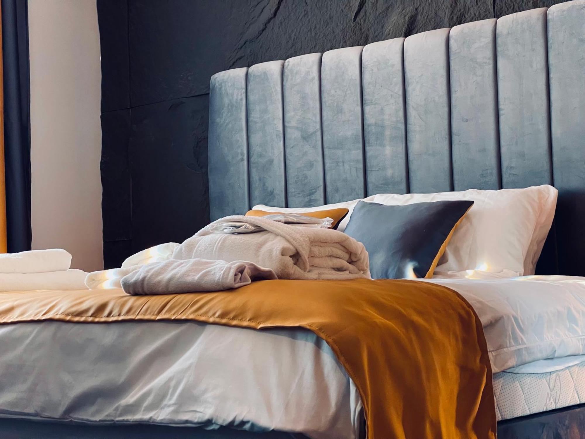 Mozaik Apartments & Spa - Modern 4-Star Apartments With Exclusive Private Spa Wellness In The City Center - Sauna, Jacuzzi, Turkish Bath - Free Parking, Wi-Fi - Rooms & Apartments Cuprija Ćuprija Exterior foto